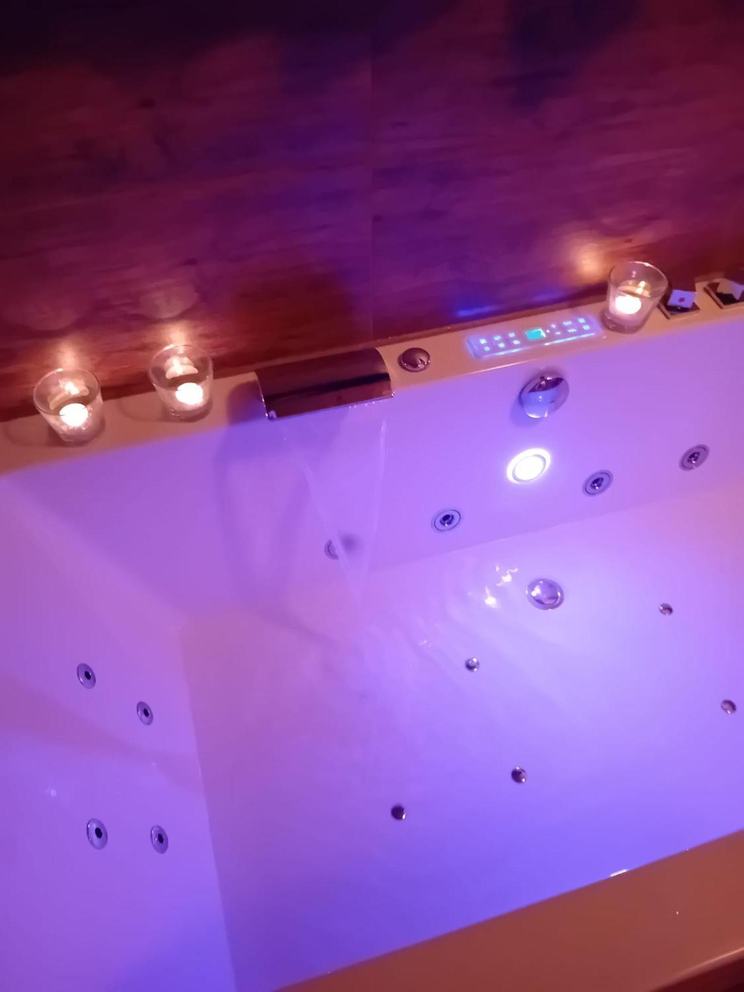 Wellnessoase Mit Sauna Und Whirlpool Inzell Exterior foto